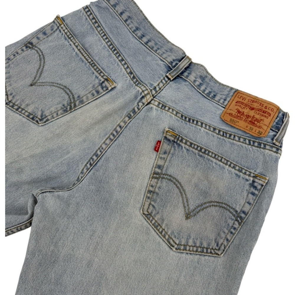 LEVIS Vintage 33x32 550 Relaxed Fit Jeans Light Wash Denim Tapered Leg Retro Y2K